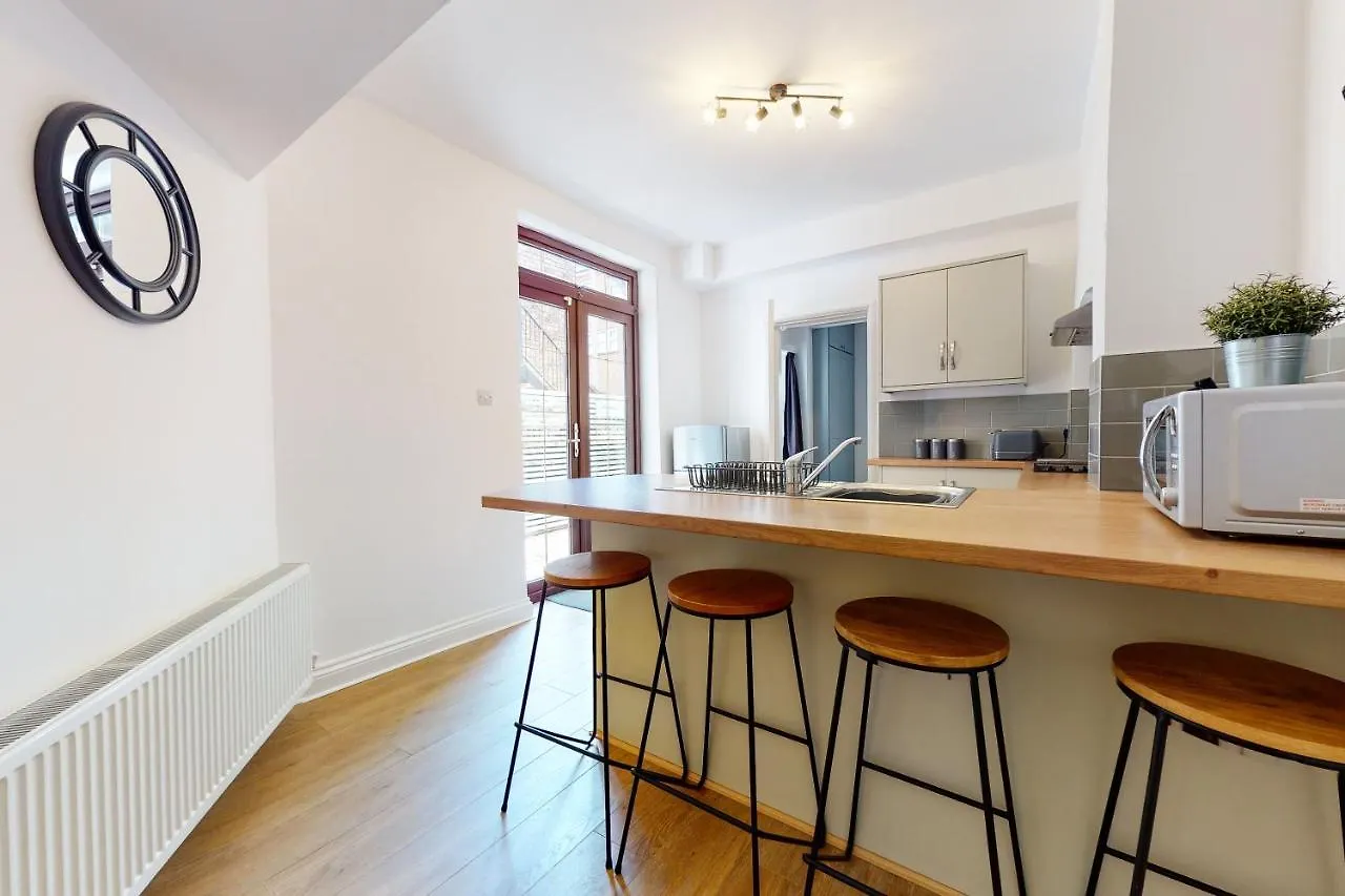 No10 Seaside Apartment - Ground Floor Apartment Scarborough